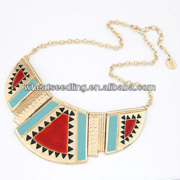 Fashion New Arrival Gold Tone Metal Resin Gem Choker Bib Necklace